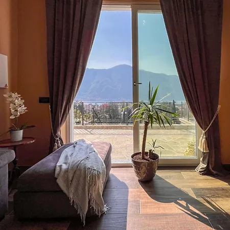 Appartement Lenis - Panoramic Pool Mandello del Lario