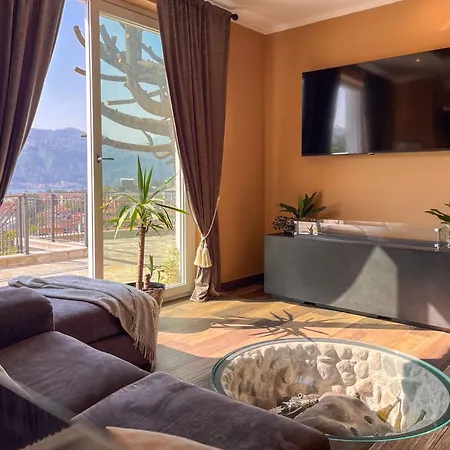Lenis - Panoramic Pool Appartement *